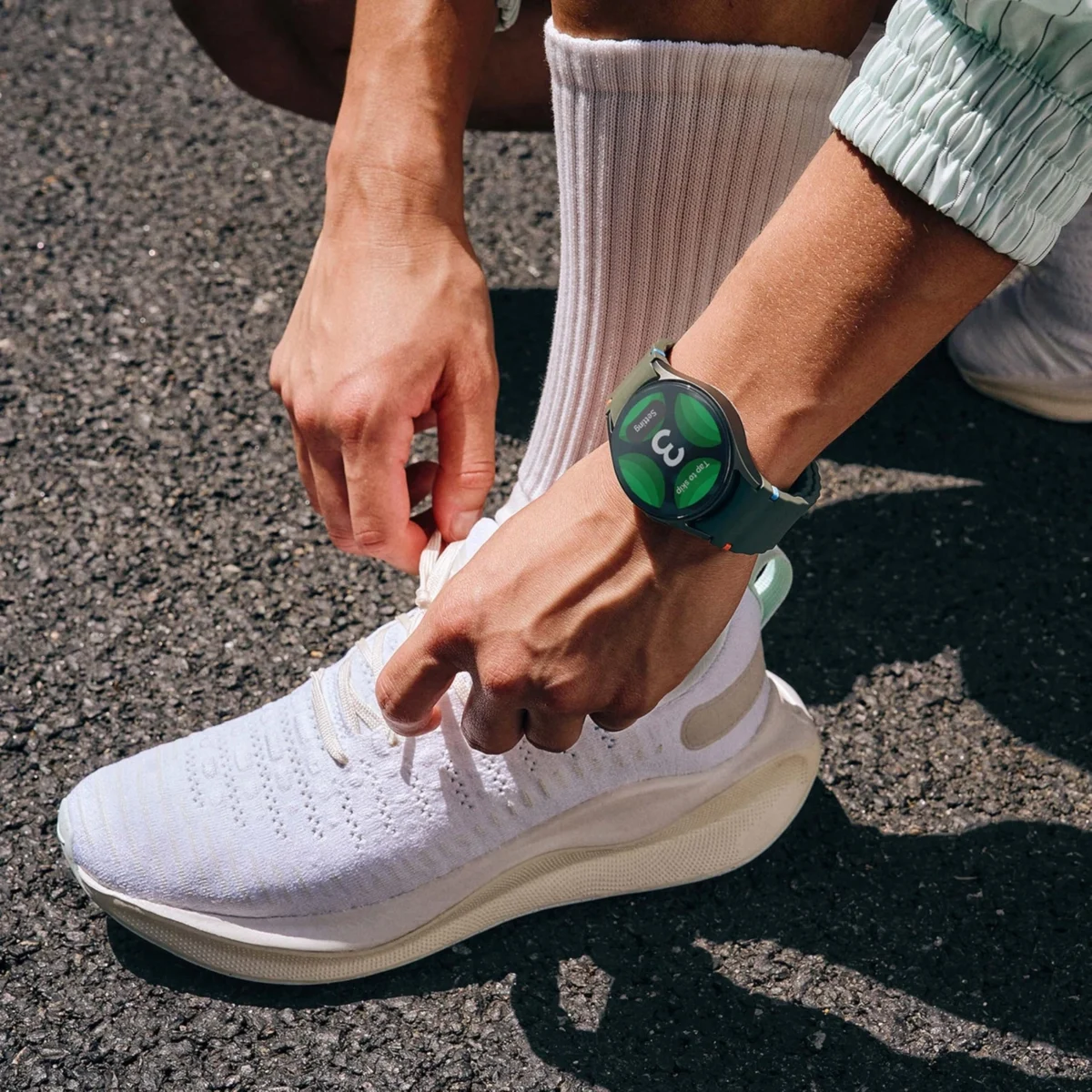 Samsung Galaxy Watch 7 | 44mm | AI Smartwatch w/ 1.5" AMOLED - Image 5